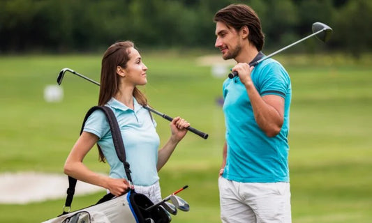 Estilo y elegancia en el green: Análisis de los uniformes de golf en torneos profesionales